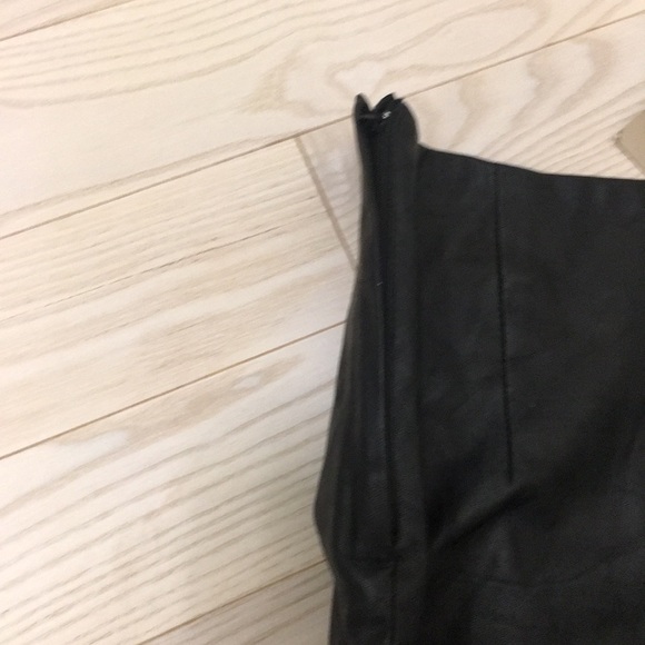 H&M Leather & Lace Style Skirt - Picture 4 of 7